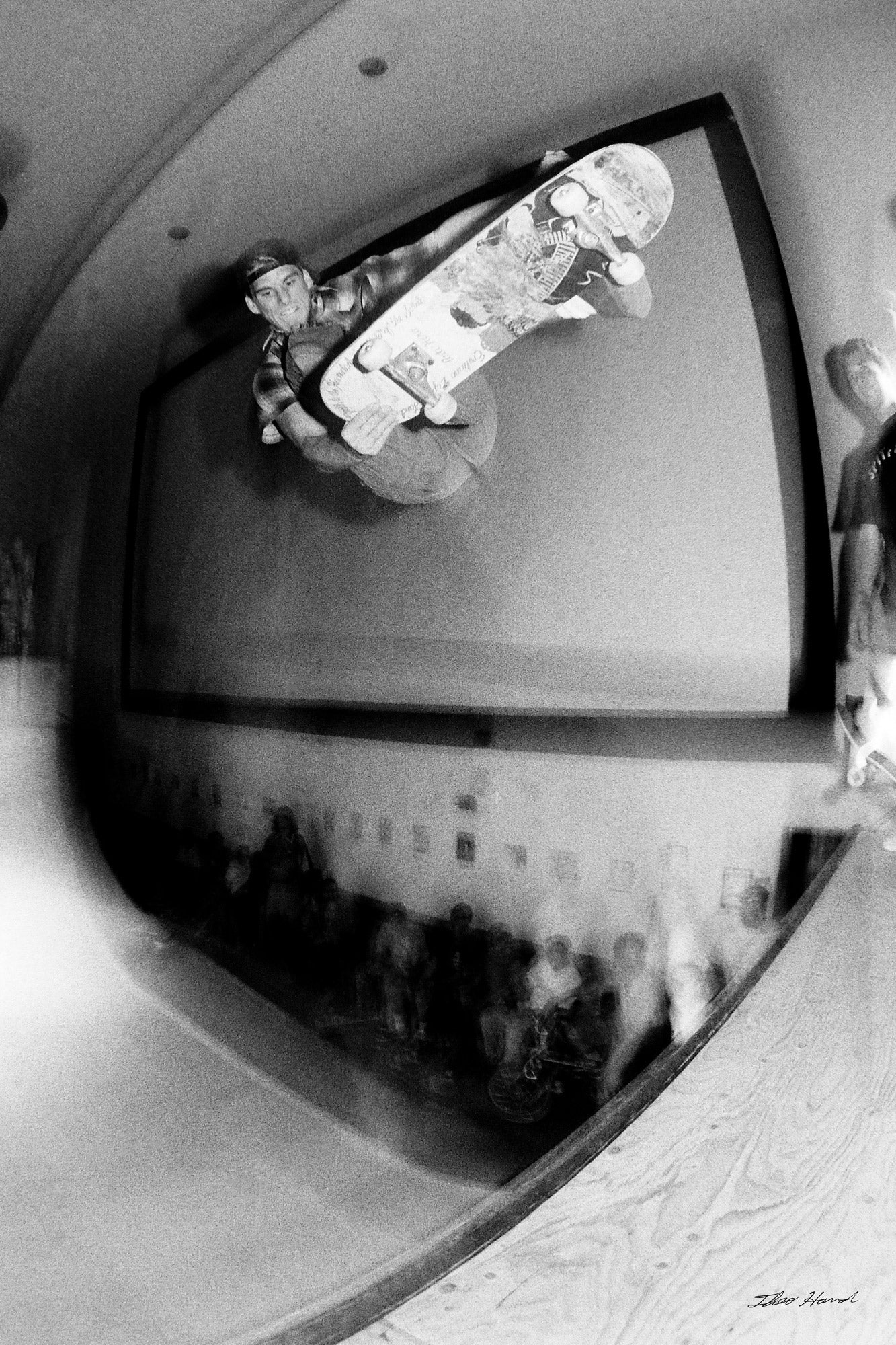 JOHN CARDIEL, NOSE GRAB LEIN TO TAIL
